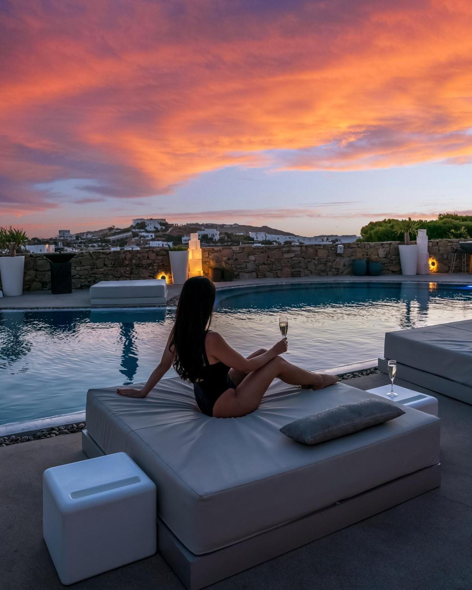 Ostraco Suites Mykonos Town Exterior foto